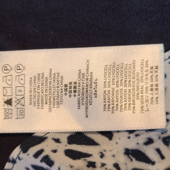 Michael Kors Tie Front Shirt - Picture 9 of 13